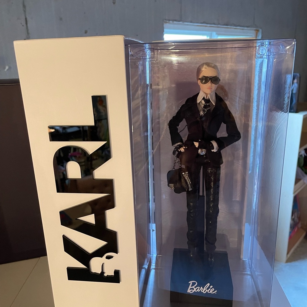 Karl Lagerfeld BARBIE